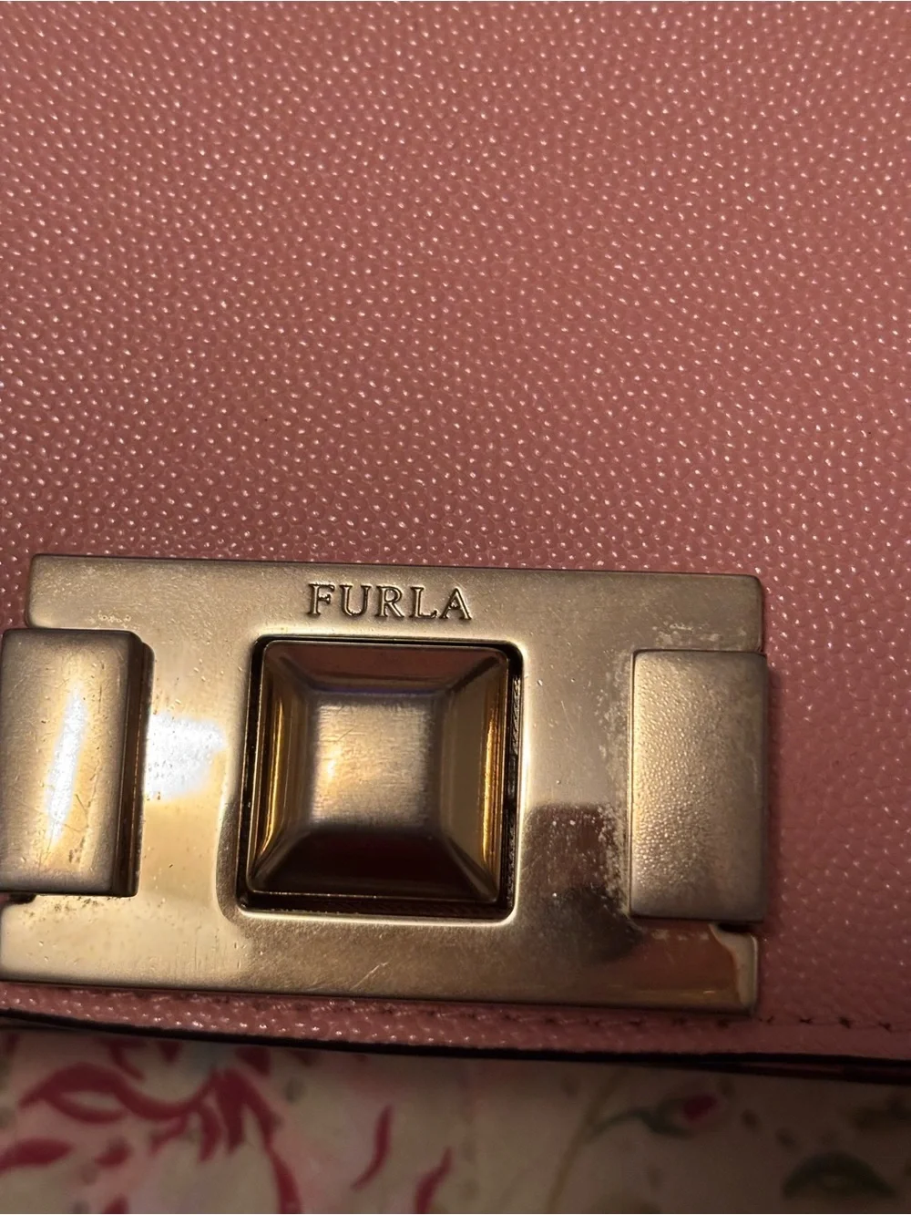 Furla Pink Leather Crossbody Bag with silver Chain - Picture 2 of 16